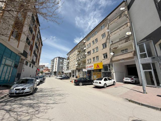 Niğde Saray Emlaktan Kale Mahallesinde