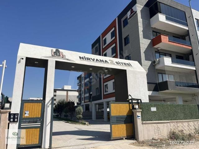 NİLÜFER YOLÇATIDA SİTE İÇERİSİNDE EŞYALI KİRALIK 2+1 DAİRE