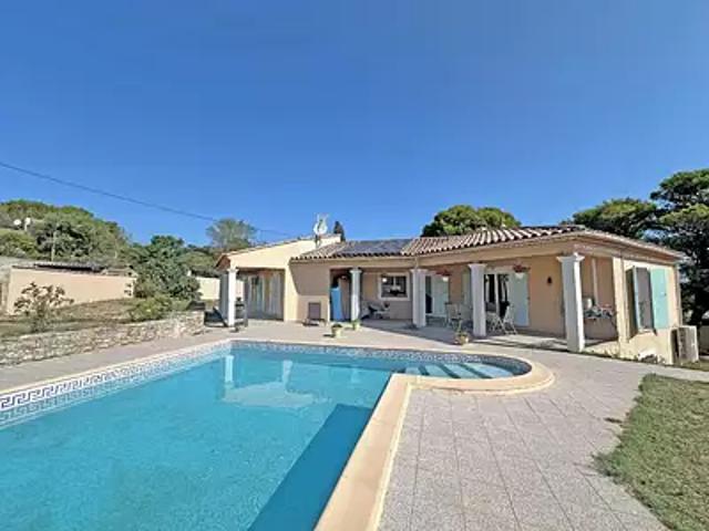 Nîmes 30900 Achat / Vente appartement 6 pièces t6 au dernier étage piscine