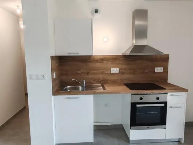 Nîmes Appartement 2 pièces 44.4 m²