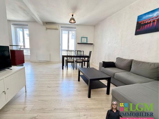 NIMES APPARTEMENT 2 PIECES