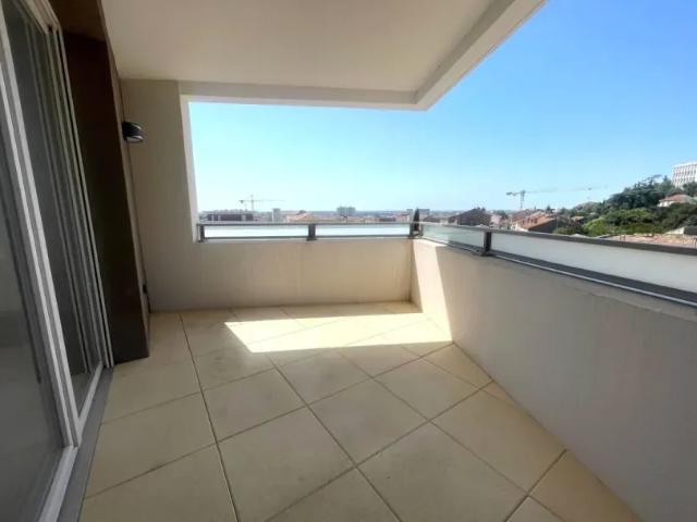 Nîmes Appartement 3 pièces 58.8 m²