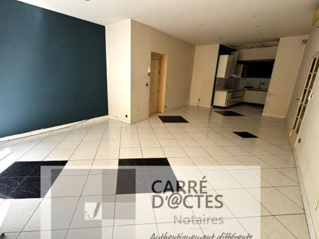 NÎMES, appartement à vendre, 4 pièces, 91 m²