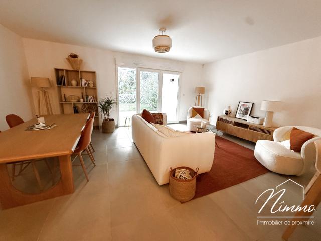 NIMES CAMPLANIER APPARTEMENT T3 REZ DE JARDIN GARAGES