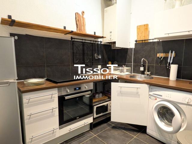 NIMES ECUSSON P2 MEUBLE