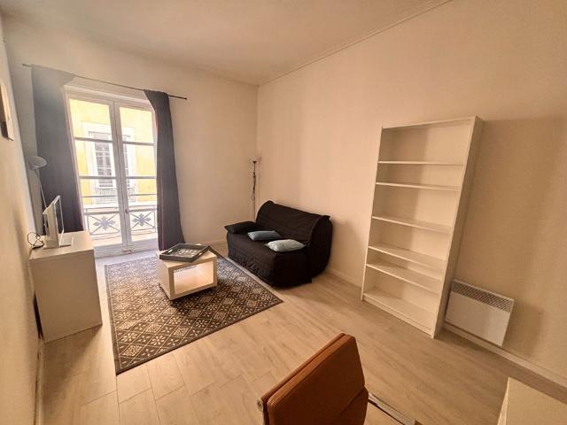 NIMES ECUSSON, STUDIO MEUBLÉ ETUDIANT 29.09M²