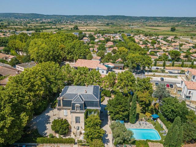 Nîmes, Elegance Intemporelle Au Coeur De La Vaunage 400m² Nîmes