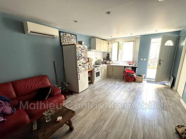 NIMES PLACETTE ?Appartement de type 2 de 49,20m² comprenant: u