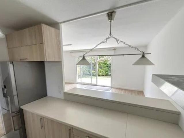 Nîmes, St Cesaire/ Mas Roman, maison jumelée 60m2 av.1 ch, parking privatif