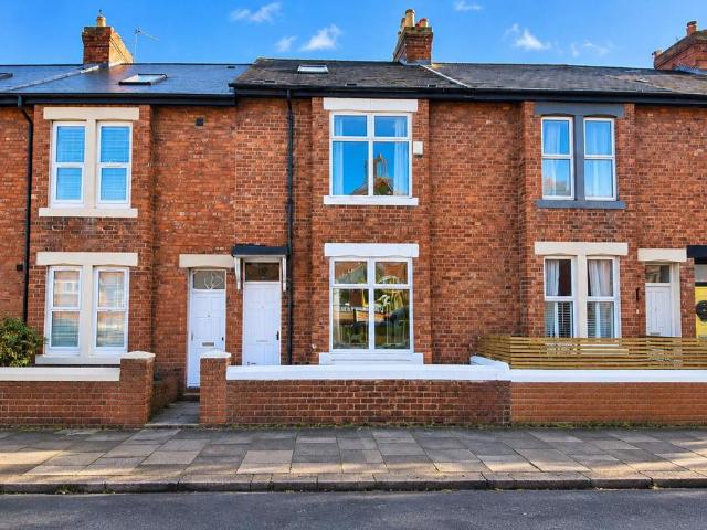 Ninth Avenue, Newcastle Upon Tyne, NE6 4 bed terraced house to rent £1,500 pcm £346 pw