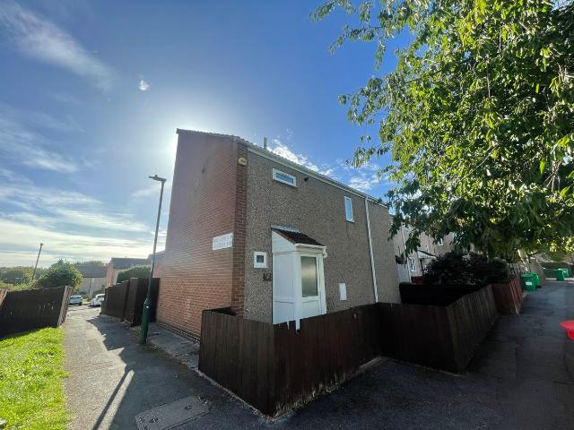 Nine Acre Gardens, Nottingham NG6, 3 bed semi detached house to rent, £1,000 pcm | PrimeLocation