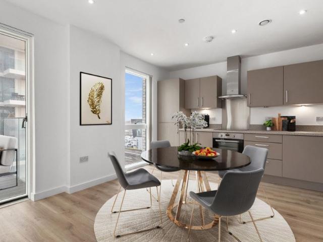 Nine Elms, London SW11, 1 bed flat to rent, £1,595 pcm | PrimeLocation