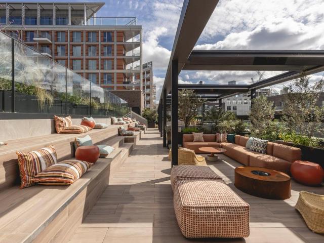 Nine Elms Lane, London SW11 Studio to rent £2,865 pcm £661 pw