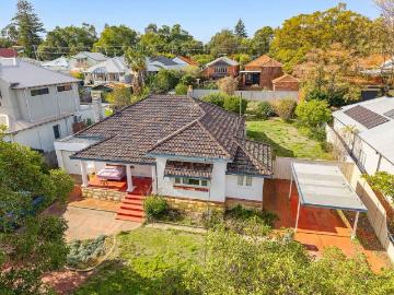 Nine hundred & eighty two square metres?! Yep, and it's a multi lot title too