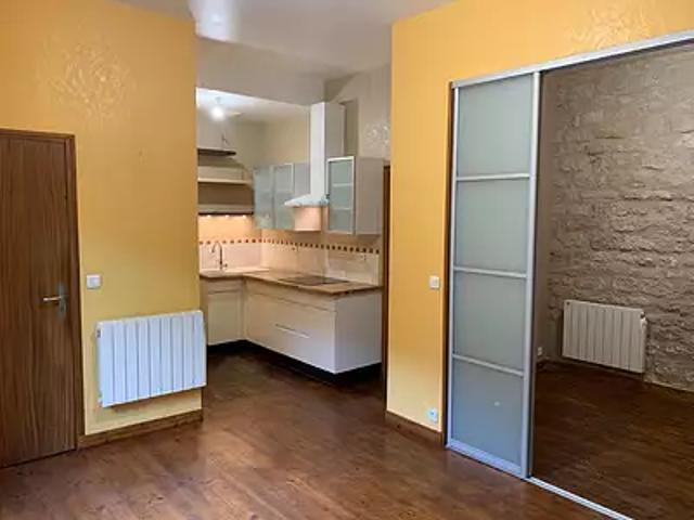 Niort 79000 Location appartement 2 pièces t2 terrasse