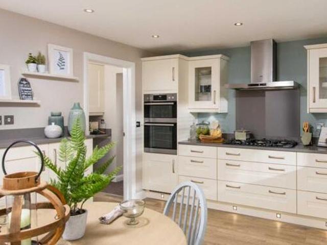 Niort Way, Wellingborough, 5 Bedroom Detached