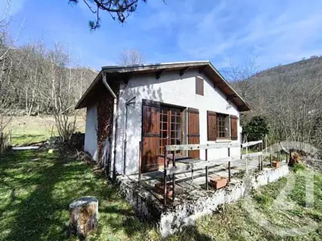 Niaux 09400 Achat / Vente maison 2 pièces t2