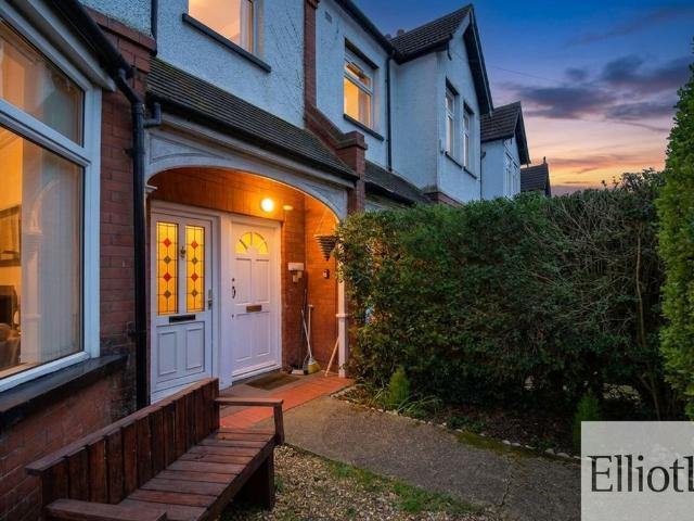 Nibthwaite Road, Harrow HA1, 2 bed flat to rent, £1,650 pcm | PrimeLocation