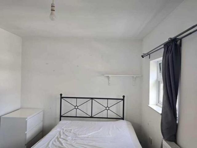 Nibthwaite Road, Harrow HA1, 3 bed flat to rent, £2,400 pcm | PrimeLocation
