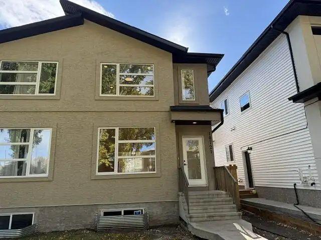 Nice Mainfloor 3 Bed  2.5 with Double Garage in Allendale near UofA — 3 Bedrooms Main Floor