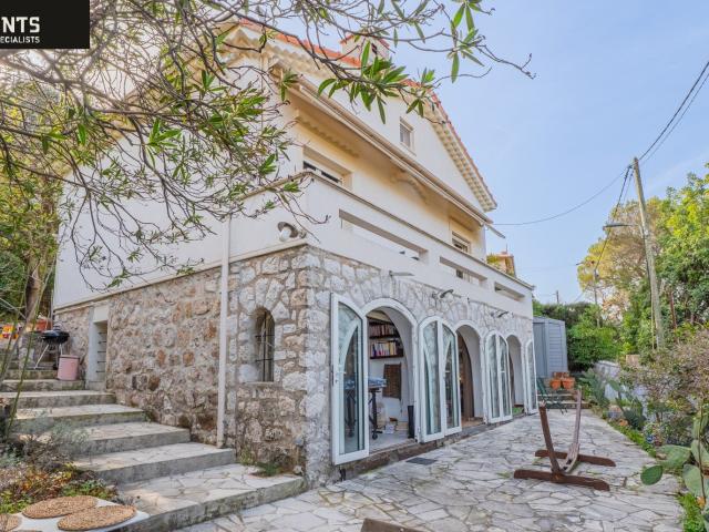 Nice Mont Boron Col de Villefranche: Charming villa surrou. 107m² Nice
