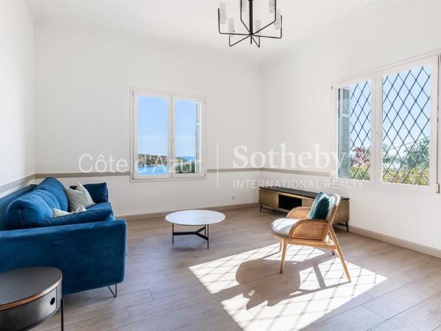 Nice Mont Boron appartement rénové avec vue mer 61 m², face. 61m² Nice