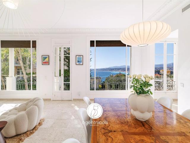 NICE / Mont Boron: Villa 8 pièces Villa Bourgeoise Vue. 222m² Nice