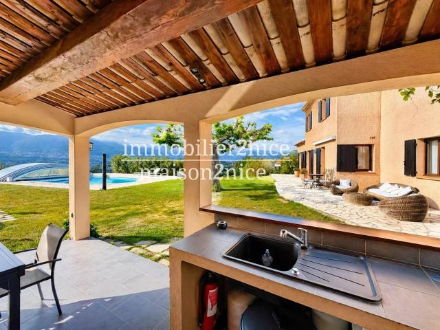 Nice Ouest – Superbe propriété 185m2 sur terrain plat dominant 5000m2