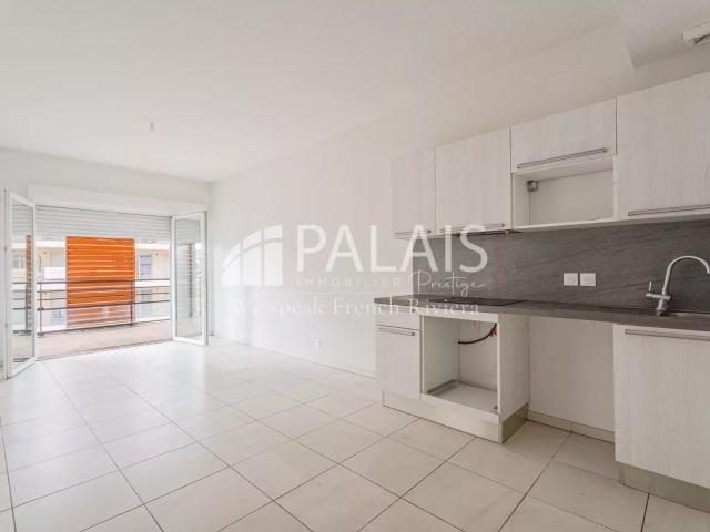Nice ouest 2 pc récent avec grande terrasse, parking, cave