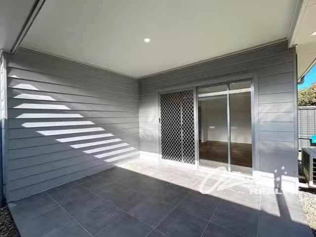 Just in! A/26 Lancing Avenue, Susinteraction Inlet, NSW 2540