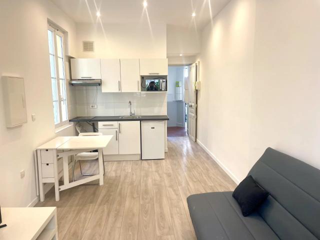 Nice, agréable studio de 20 m2 sur balcon 20m² Nice