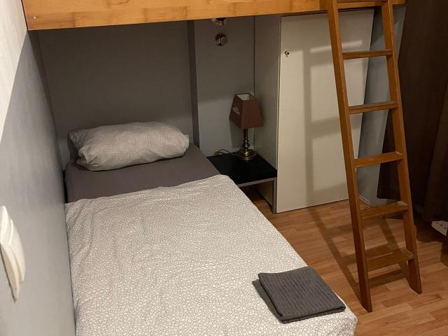 Nice and wonderful suite conveniently located Mülheim an der Ruhr, Mulheim an der Ruhr Amsterdam Apartments for Rent
