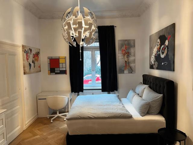 Nice and awesome 4 bedroom flat in Frankfurt am Main