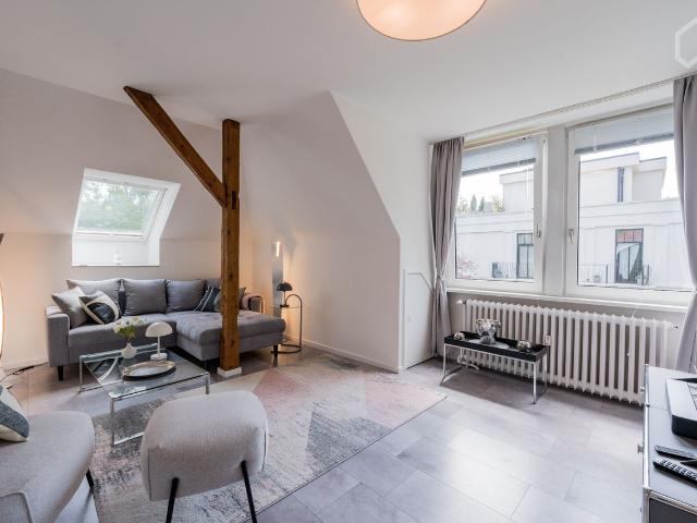 Nice and fantastic apartment in Lichterfelde, Berlin Amsterdam Apartments for Rent