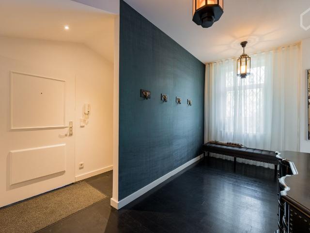 Nice and lovely home in Grunewald, Berlin Amsterdam Apartments for Rent