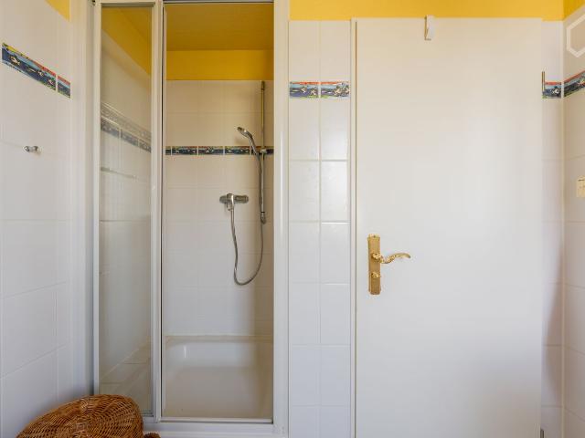 Nice and quite 2 room appartment, Berlin Amsterdam Apartments for Rent