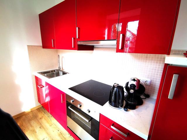 Nice and quiet apartment by the park WE 3, Magdeburg Amsterdam Apartments for Rent