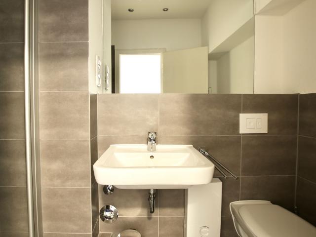 Nice apartment with balcony at Rathenauplatz, Koln Amsterdam Apartments for Rent