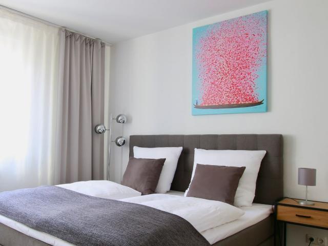 Nice apartment with balcony in Köln Ehrenfeld, Koln Amsterdam Apartments for Rent