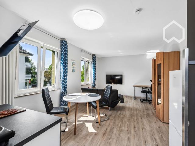Nice apartment at Bielefeld bright, quiet and well located!, Bielefeld Amsterdam Apartments for Rent