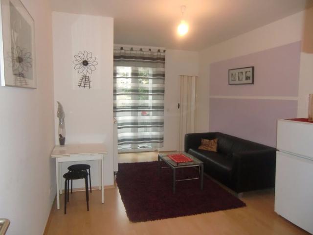 Nice apartment in Düsseldorf Zoo, Dusseldorf Amsterdam Apartments for Rent