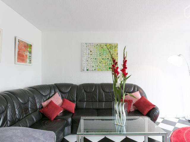 Nice, bright and gorgeous flat in München, Munchen Amsterdam Apartments for Rent