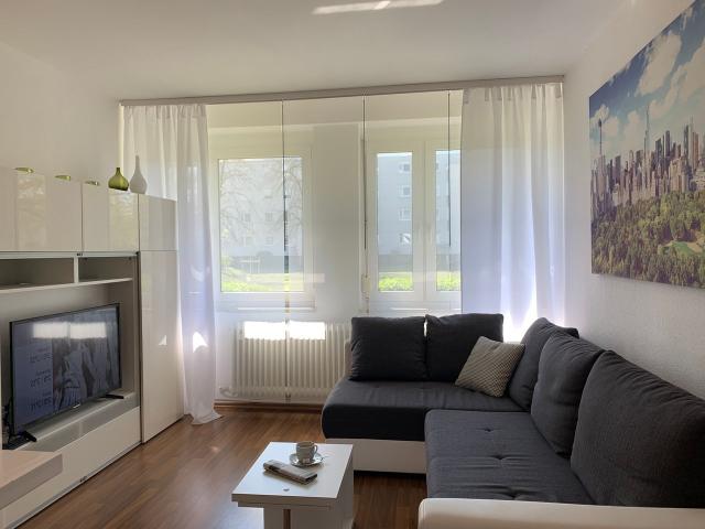 Nice, bright apartment in Nürnberg. Close to subway and highway, Nurnberg Amsterdam Apartments for Rent