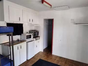 Cozy CABIN 23 Cox Road, Aldinga Beach, SA 5173