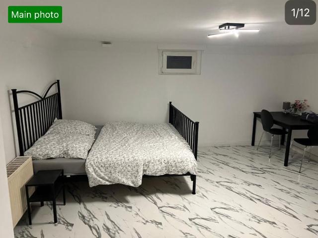 Nice Calm Souterrain Flat in Ratingen, Ratingen Amsterdam Apartments for Rent