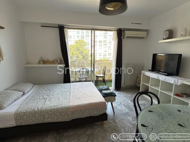NICE CALIFORNIE / FABRON: STUDIO 23 M2 EN DERNIER ÉTAGE AVE