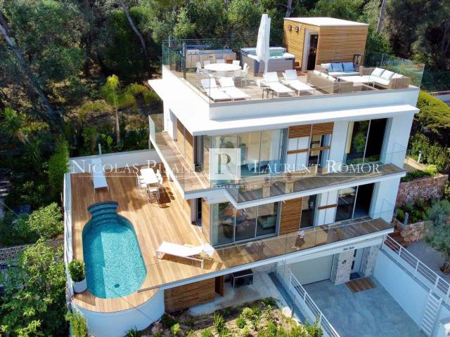 NICE Cap de Nice Maison contemporaine d’exception face à la m