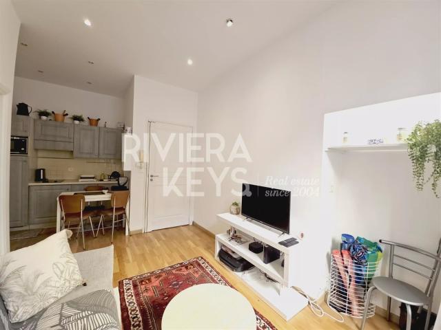 NICE Carré d’Or: Charmant appartement 2 pièces au cœur de. 26m² Nice