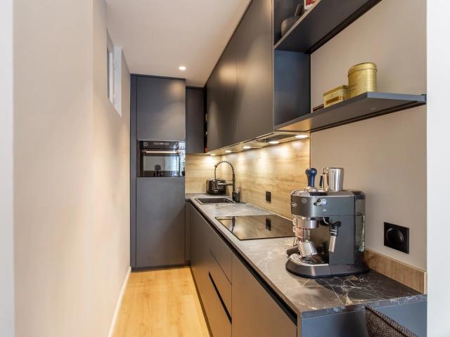 Nice Carré d'or, superbe 3 Pièces rénové, traversant 4ème ét. 59m² Nice