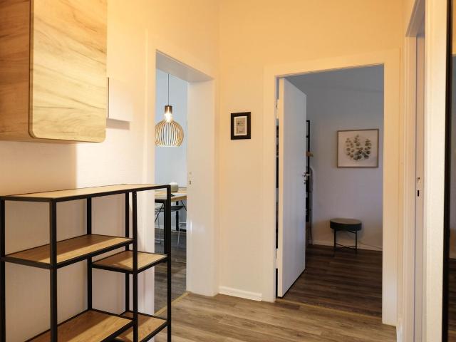 Nice, central 2 room appartment with fitted kitchen and balcony, Berlin Amsterdam Apartments for Rent